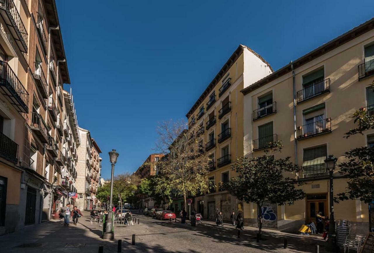 Buhardilla en Calle Amparo-Lavapiés Madrid Exterior foto
